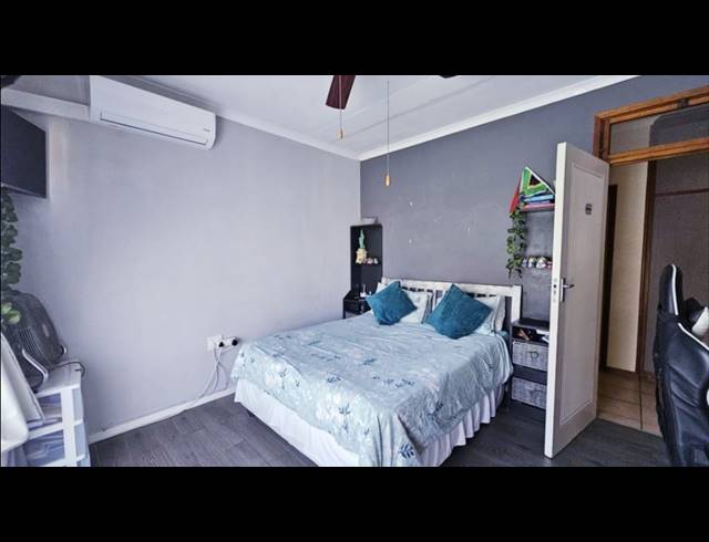 4 BEDROOM FREESTANDING FOR SALE IN SCOTTBURGH SOUTH